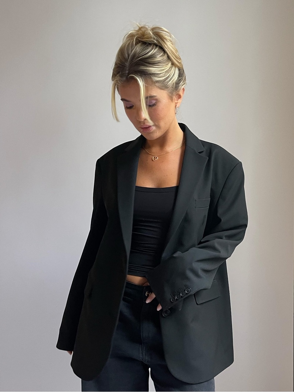 Djerf Avenue Forever blazer menswear inspired S